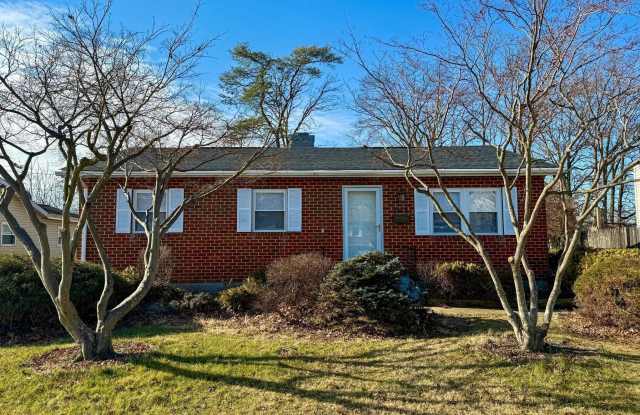 504 CRISFIELD Road photos photos