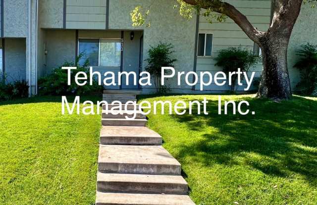 Lease Listing for Charming Condo Complex in Red Bluff photos photos