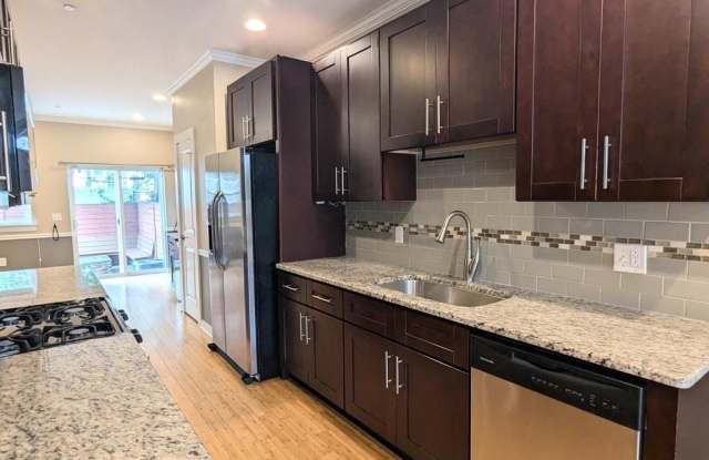 3014 W STILES STREET photos photos