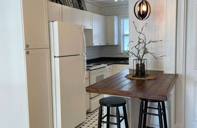 510 Lake Shore Drive photos photos