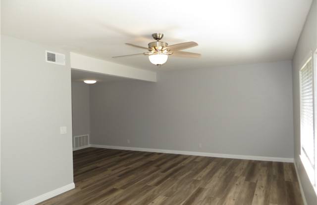18197 AZTEC Circle Gallery 3