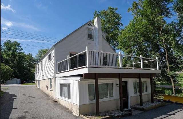 9929 HARFORD Road Gallery 4