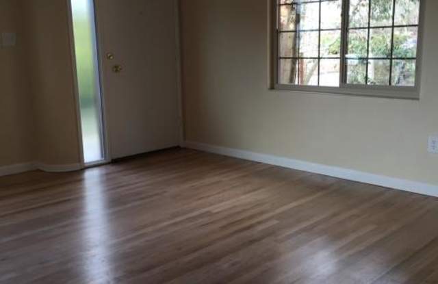 7800 8th Ave NW Gallery 3