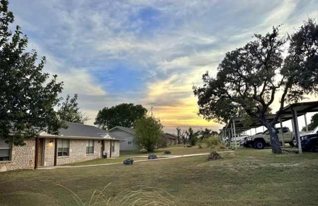 1757 Sheppard Rees Rd - 1757 Sheppard Rees Road, Kerr County, TX 78028