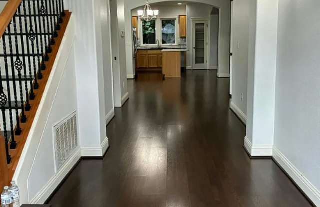 Beautiful 4 BD | 2.5 BA | Single-Family Home in Orenco | Heart of Hillsboro | Minutes to Intel, Nike, Dining & Shopping!* Gallery 3