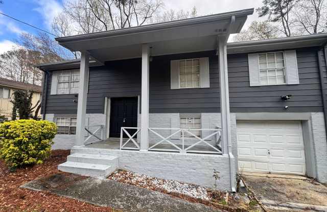 Room in 4 Bedroom Home at Cedar Hurst Trl photos photos