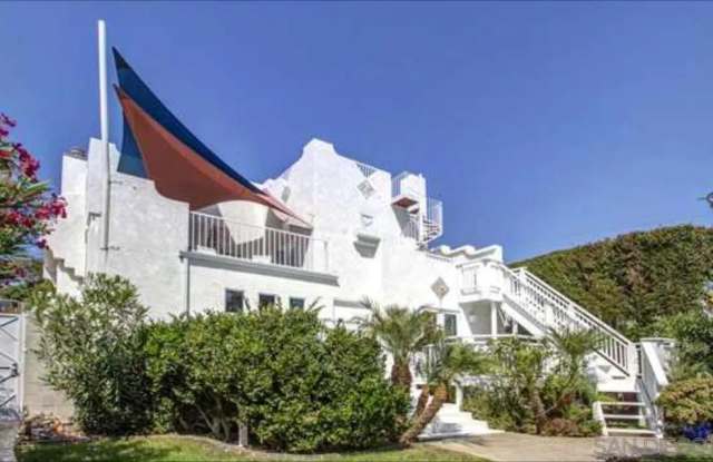 1811 Guy photos photos