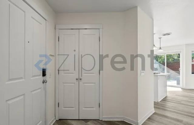 1008 6th Ave N photos photos