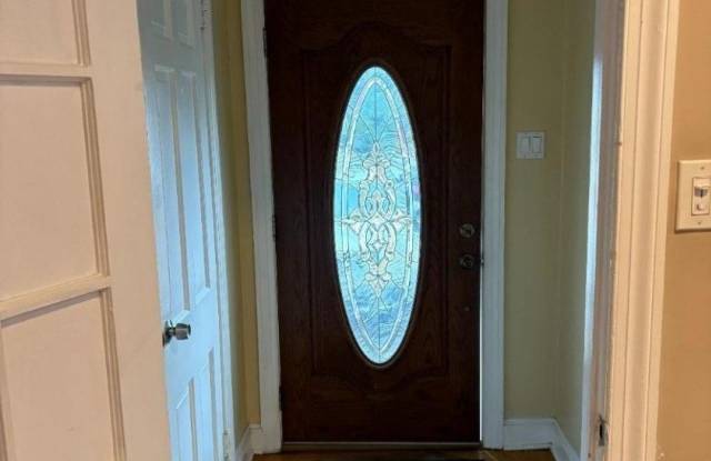 521 Pleasant Valley Way photos photos