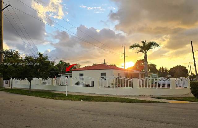 4500 NW 5th St - 4500 Northwest 5th Street, Miami, FL 33126