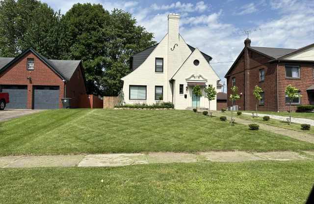 515 Woodlawn Road photos photos