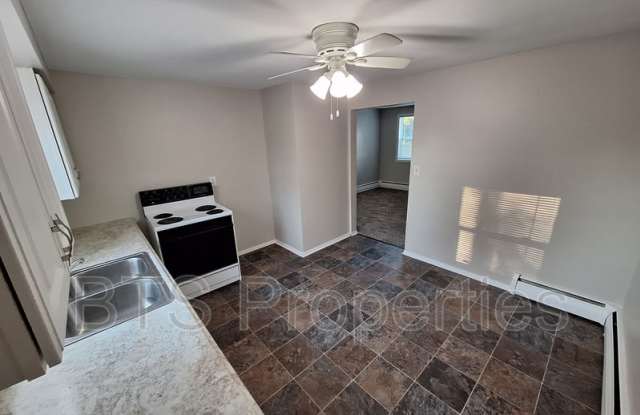 305 North Pleasant View Street - 1 photos photos