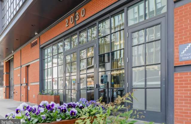2030-8TH NW 8TH Street NW Gallery 3