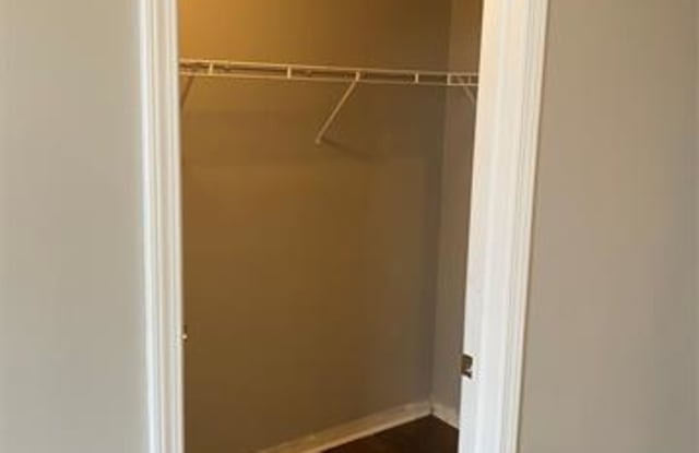 14490 SHADYWOOD Drive Gallery 4