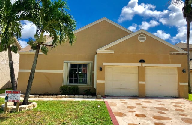 1251 SW 87th Way - 1251 Southwest 87th Way, Pembroke Pines, FL 33025