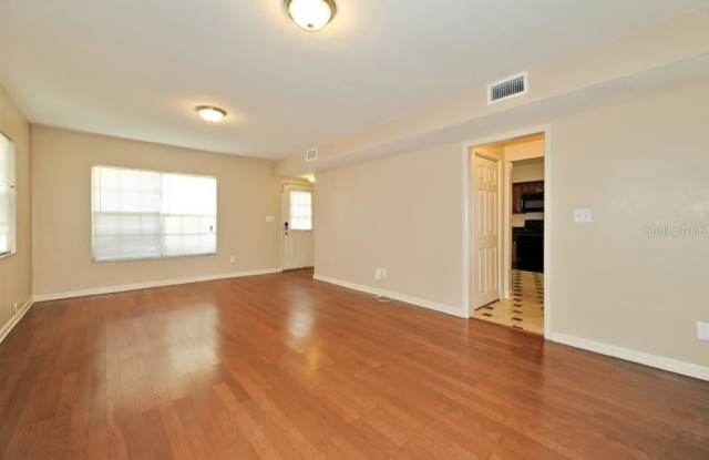 230 BEVERLY BOULEVARD Gallery 2