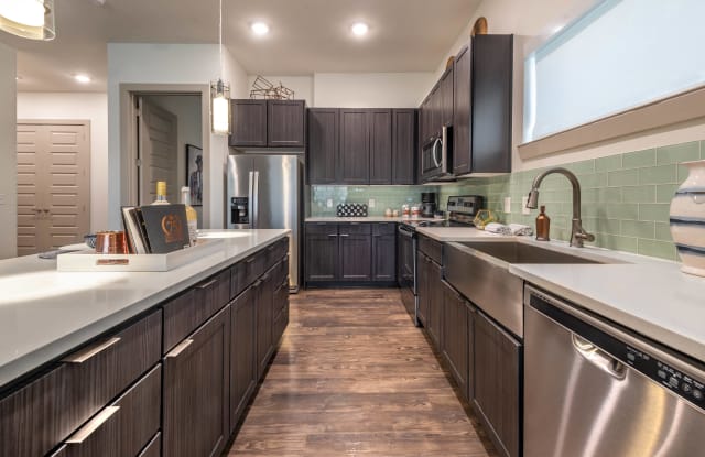 Atlas Waterside photos photos