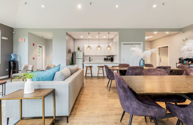 Eagle Creek Apartments Gallery 4