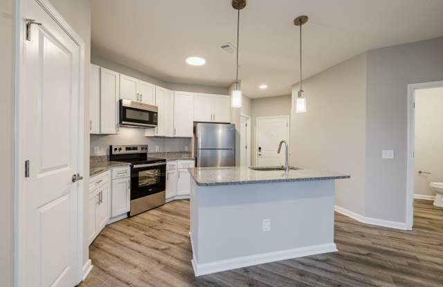 Parkway at 31 Apartments photos photos