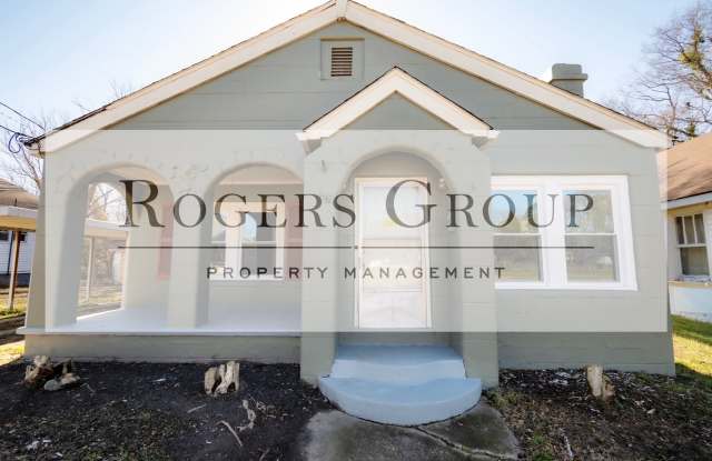 Homes for Rent in Henderson NC - 129 Hamilton Street - Schedule Showing Online at www.rentnc.net - 129 Hamilton Street, Henderson, NC 27536