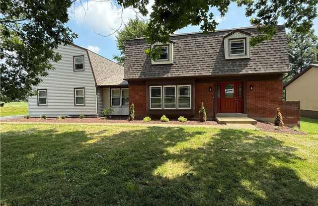 Golf course views in Floyds Knobs! photos photos