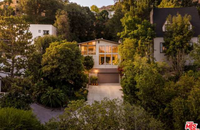 6319 Heather Drive Gallery 1