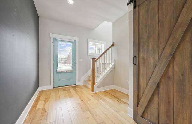 444 Beacon Ridge Drive Gallery 4