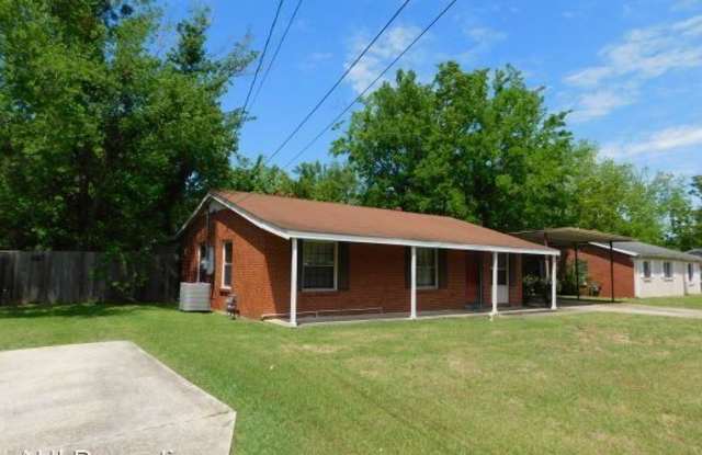 3222 Elsberry Road Gallery 2