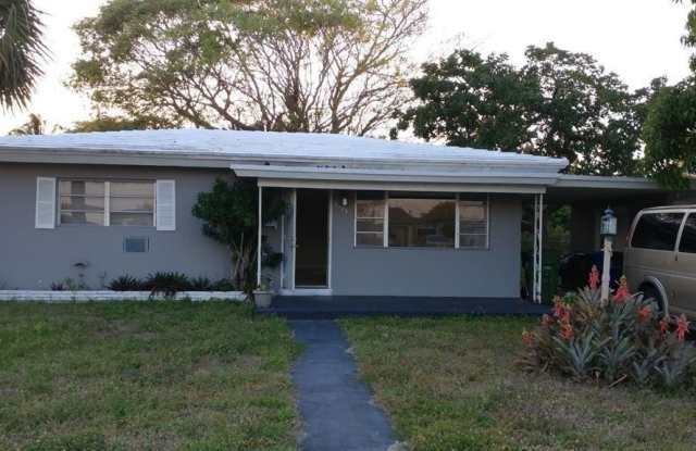 2025 NW 14th Ave - 2025 Northwest 14th Avenue, Fort Lauderdale, FL 33311