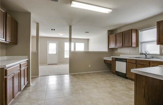 8020 Stowe Springs Lane - 8020 Stowe Springs Ln, Arlington, TX 76002