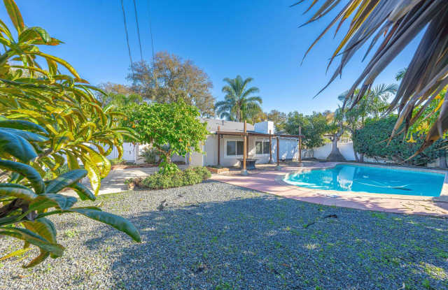 Long Beach Charmer with a Pool! photos photos Long Beach Charmer with a Pool! photos photos