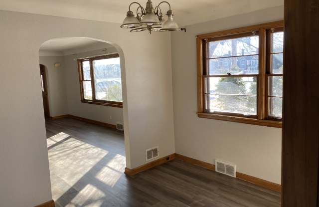 1547 Coon Rapids Blvd NW Gallery 4