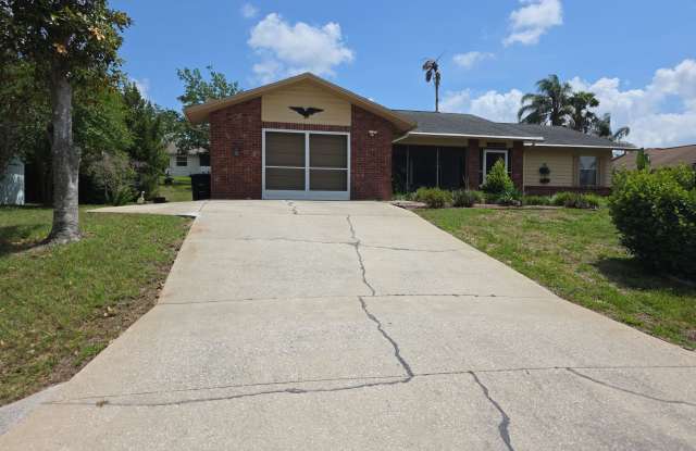 3740 N Honeylocust Dr photos photos