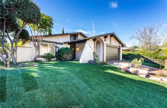 11615 Viking Avenue Gallery 2
