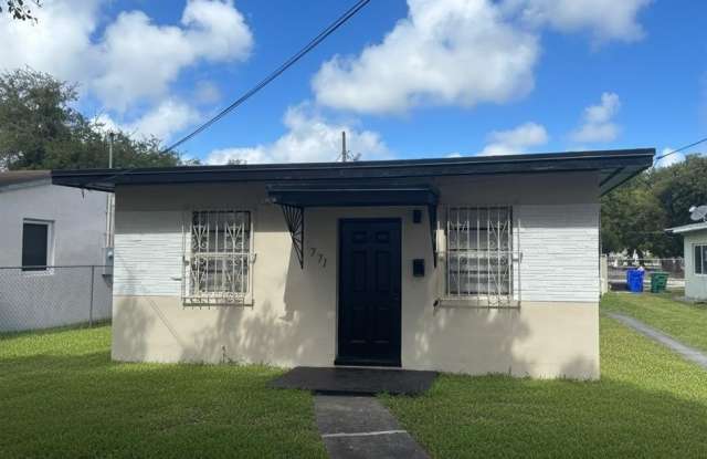 771 NW 52nd St photos photos