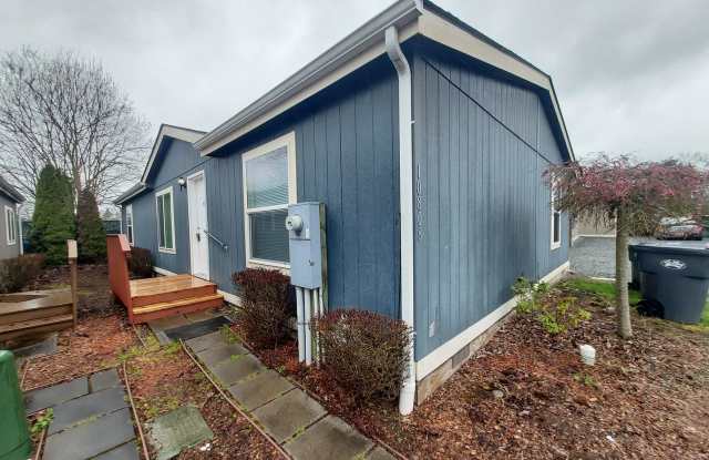 Available Now 3 bedroom, 2bath!! photos photos