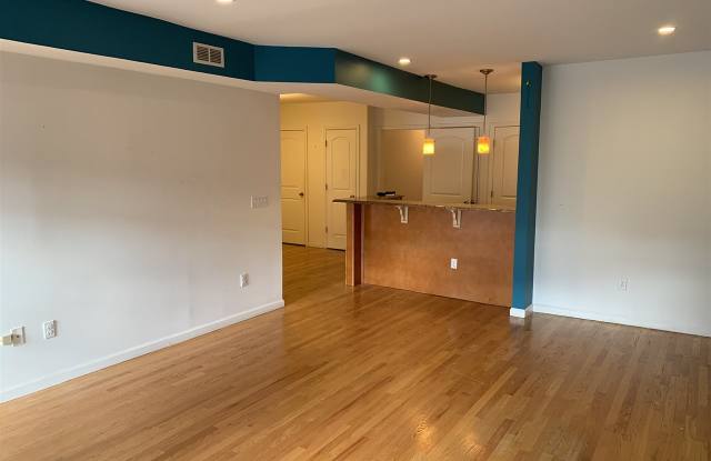 612 PALISADE AVE Gallery 3