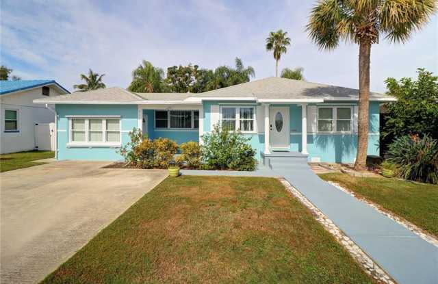 435 81ST AVENUE - 435 81st Avenue, St. Pete Beach, FL 33706
