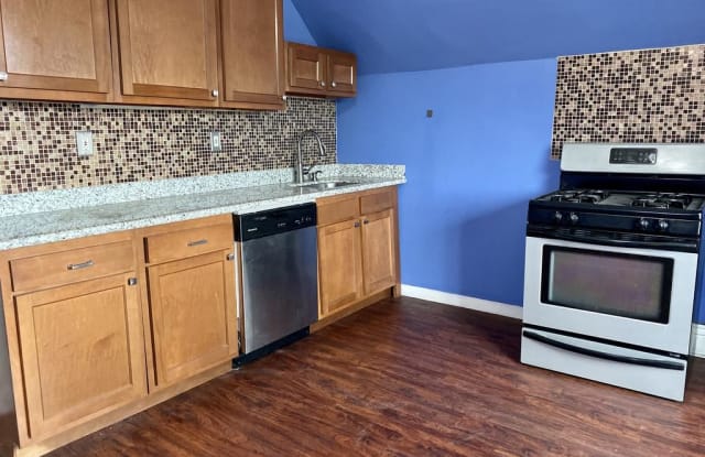 700 Ivy St Unit 4 - 700 Ivy St, Pittsburgh, PA 15232