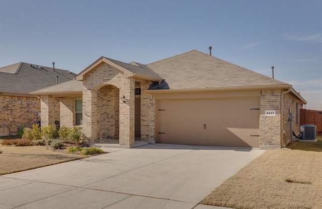 6917 Cruiser Lane Gallery 3