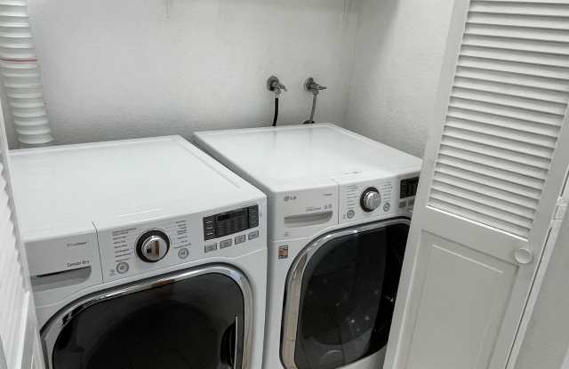 4354 138th Street - B photos photos