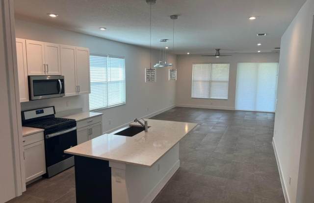 12800 SW Eleanor Drive photos photos