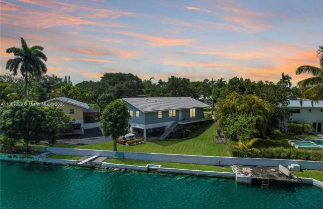 425 Northeast 103rd Street photos photos