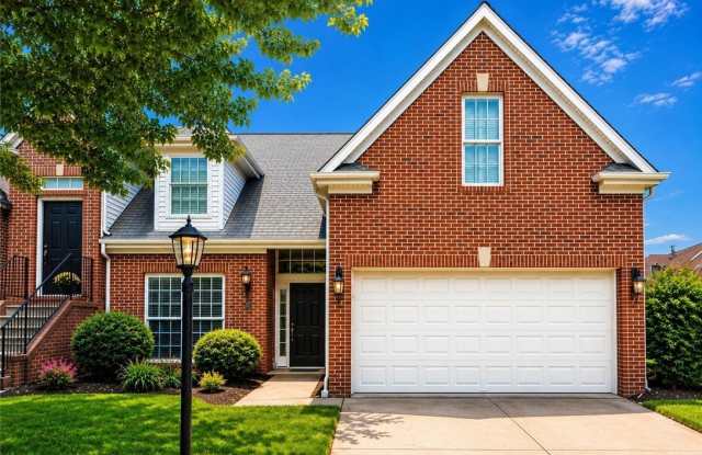 819 Strasburg Dr photos photos