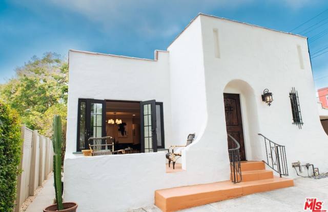 1039 Havenhurst Dr photos photos