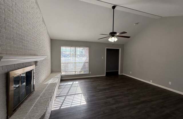 Completely Remodeled 3 bedroom 2 bath, 2 Car Garage AVAILABLE NOW! photos photos