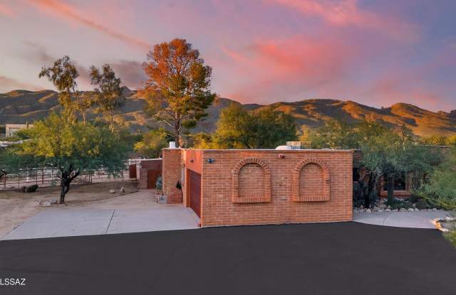 11321 E Prospect Lane Gallery 4