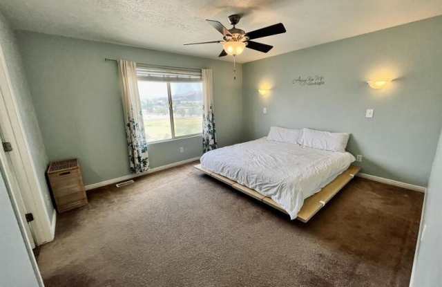 2995 E Lookout Dr Gallery 3