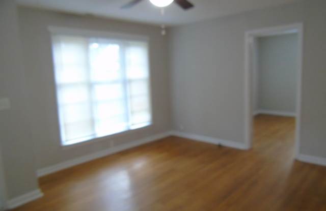 1423 Stevens Avenue NE Gallery 3