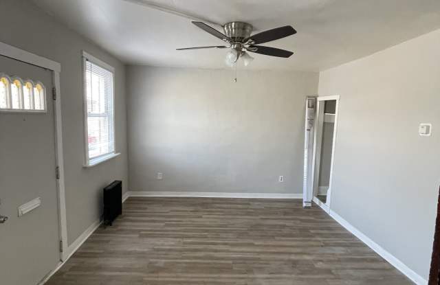 2949 Hartville Street Gallery 2